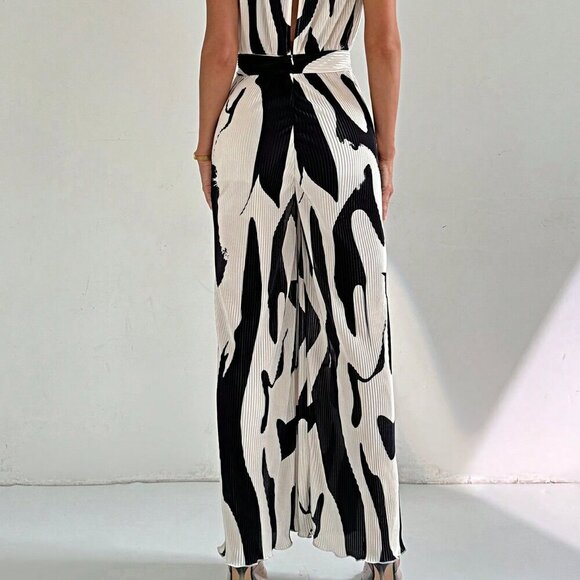 Black and White Casual Women's Elegant Commuting Loose Long Jumpsuit - Picture 2 of 7